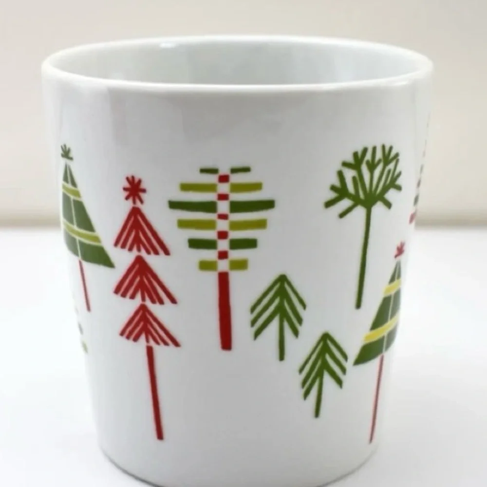 NEW Crate and Barrel 4” Yule Town Coffee Tea Coco Mug Julia Rothman
